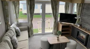 3 bed presitage caravan Doniford Bay - Image 2