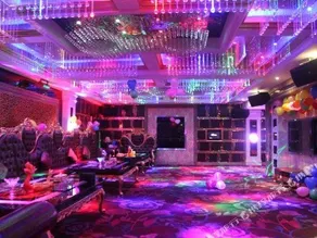 HaoLong Business Hotel - Image 4