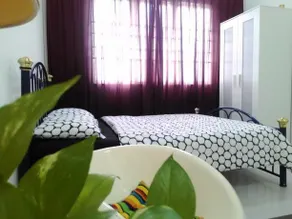 Aireenadelia Guesthouse - Image 4