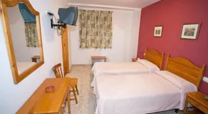 Hostal Miguel y Juani - Image 5