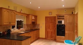 Warm and welcoming family home - Image 3