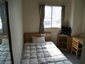 Iwakura Station Hotel - Image 3
