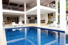 Rasta Hotel - Image 5