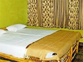 Hotel Kanha (Treasure In Forest) - Image 2