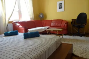 Petzval Apartment - Image 5
