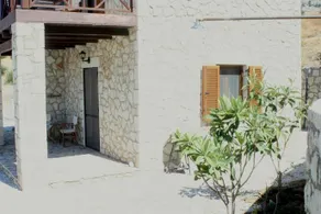 Kapsali Private Houses I & II - Image 2