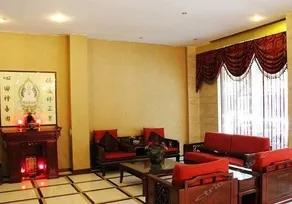 Longgang Business Hotel - Image 5