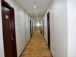Yumao Hotel - Image 3