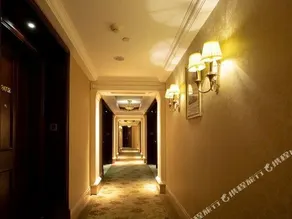 VERSAILLES HOTEL - Image 3