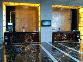 Romantic Hotel - Image 4