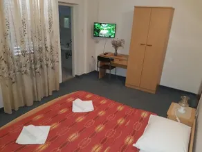 Bed And Breakfast Miramar - Image 4