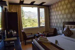 Green View By Green Tree Hotels - Image 2