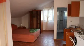 Gildo Menegalli's Holiday Apartments - Image 4