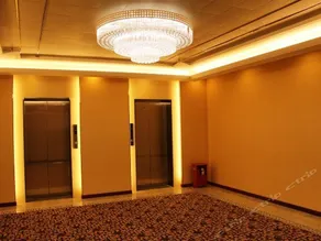 Fubin Business Hotel - Image 3