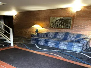McGoverns Hotel and Suites - Image 2