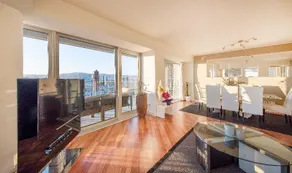 You Stylish Barcelona Apartments Beach - Image 5