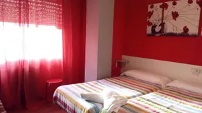Arjori Rooms Hostal - Image 2