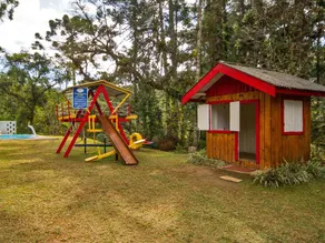 Villa Vintage Campos - Piscina e opcoes de suites com hidromassagem - Image 2