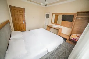 Inceli Hotel - Image 2
