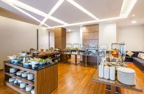 Anan Hotel - Image 2