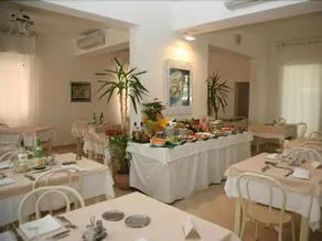 Hotel Toscana - Image 2