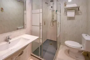Hotel Niza Salou - Image 3