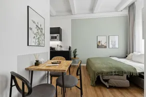 Living on Easystreet - Image 3