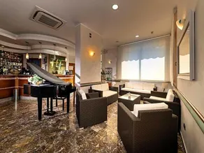 Hotel Florida - Image 2