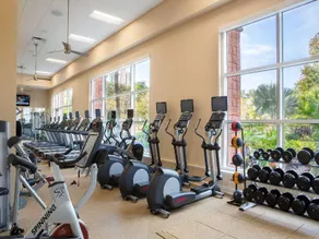Rosen Centre Resort - Image 2