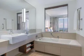 Radisson Blu Hotel Sandton, Johannesburg - Image 3