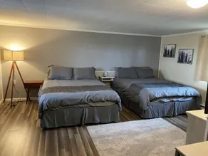 Gateway Motel - Image 2