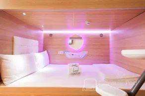 Capsule Pod Boutique Hostel - Image 5