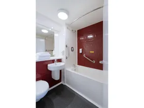 Travelodge Birmingham Perry Barr - Image 5