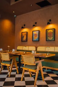 Theremotehotel - Image 2