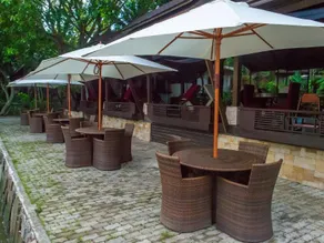 Sheridan Boutique Resort - Image 2