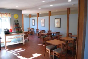 Casco Bay Inn - Image 2
