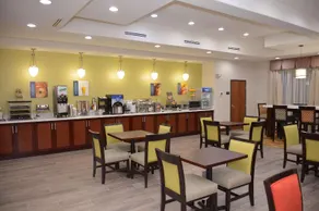 Best Western Plus Spring Inn & Suites - Image 2
