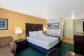 La Quinta Inn by Wyndham Berkeley - Image 2