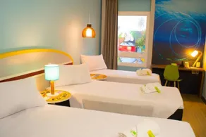 Delphin Surf Hotel - Image 4