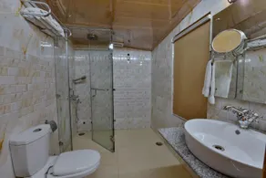 Torrentium Lodge - Image 4