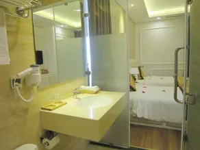 Hanoi HM Boutique Hotel - Image 4