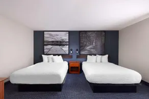 Super 8 by Wyndham Sainte Agathe des Monts - Image 3