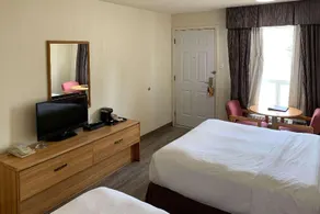 Rodeway Inn - Image 5