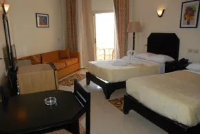 Royal Sea View - Image 4
