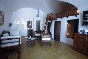 Krokos Villas - Image 4