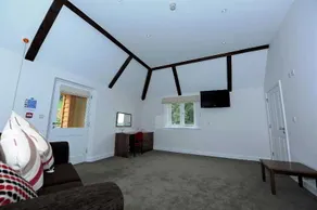 Farncombe Estate - Image 5