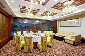 Hui Hua International Hotel Dongguan - Image 5