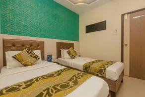 Hotel Golden Park - Image 5