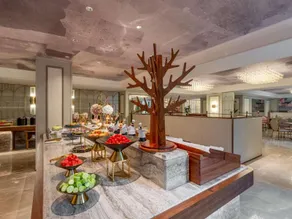 Mercure Chengdu Shuangliu International Airport - Image 2