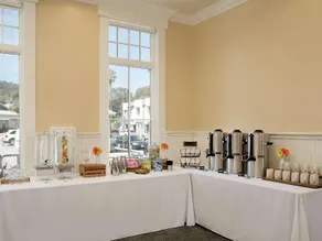 Avila Beach House - Image 3